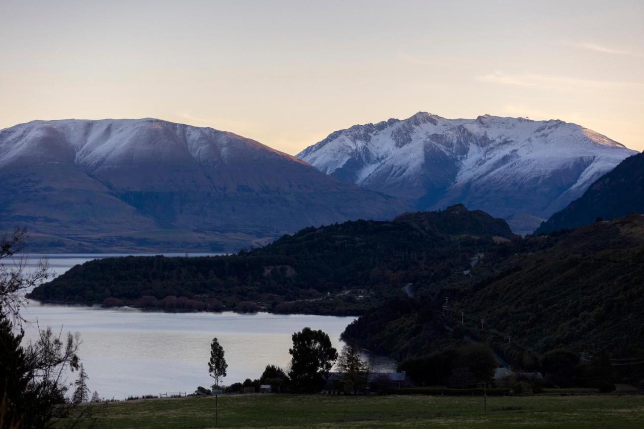 Kereru Cottage, Cosy Log Cabin, Serene Lake & Mountain Views Queenstown Exterior foto